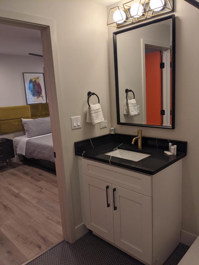4411 Inn & Suites Michigan City Luaran gambar
