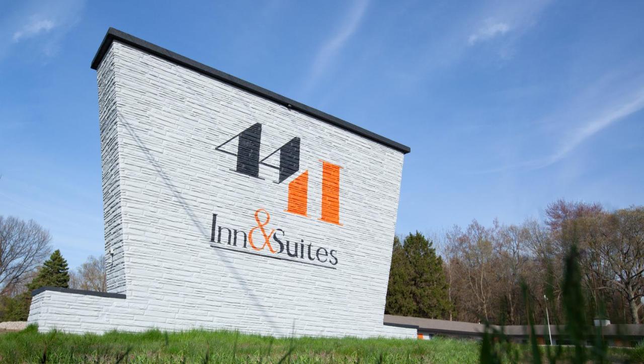 4411 Inn & Suites Michigan City Luaran gambar